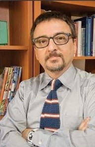 白宝龙 (Pablo Molina Petrovich)
